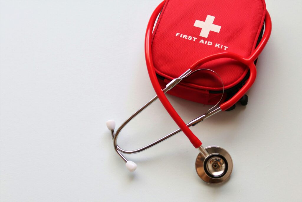 picture of a first aid kit